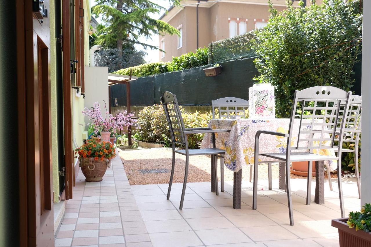 Готель La Casa Dei Nonni Sul Garda Песк'єра-дель-Гарда Екстер'єр фото